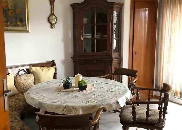 In Koblenz, Nahe Uni Und Bwzk Mit Garten * Coblença