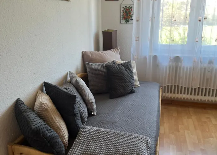 In Koblenz, Nahe Uni Und Bwzk Mit Garten Apartamento Coblença